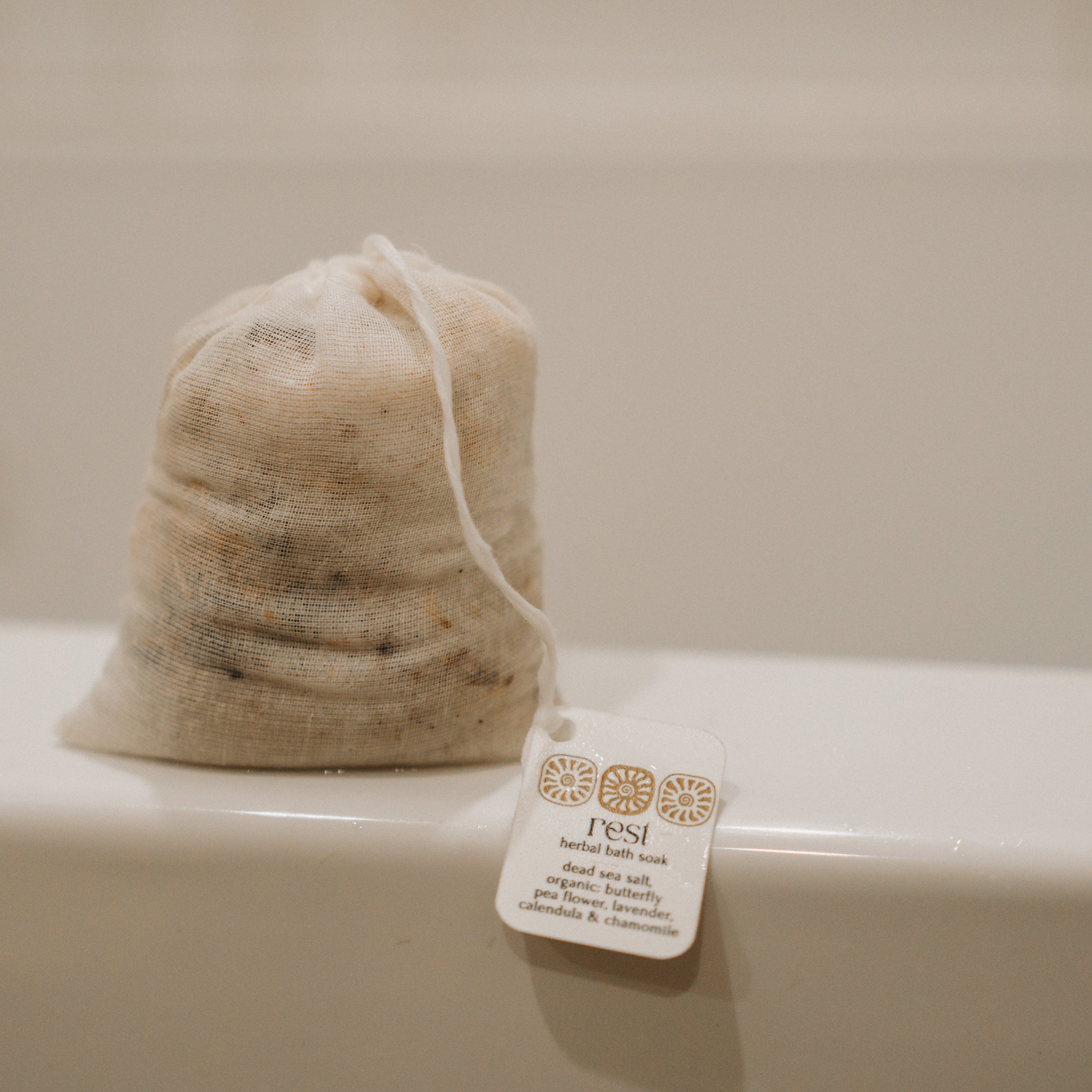 rest bath soak