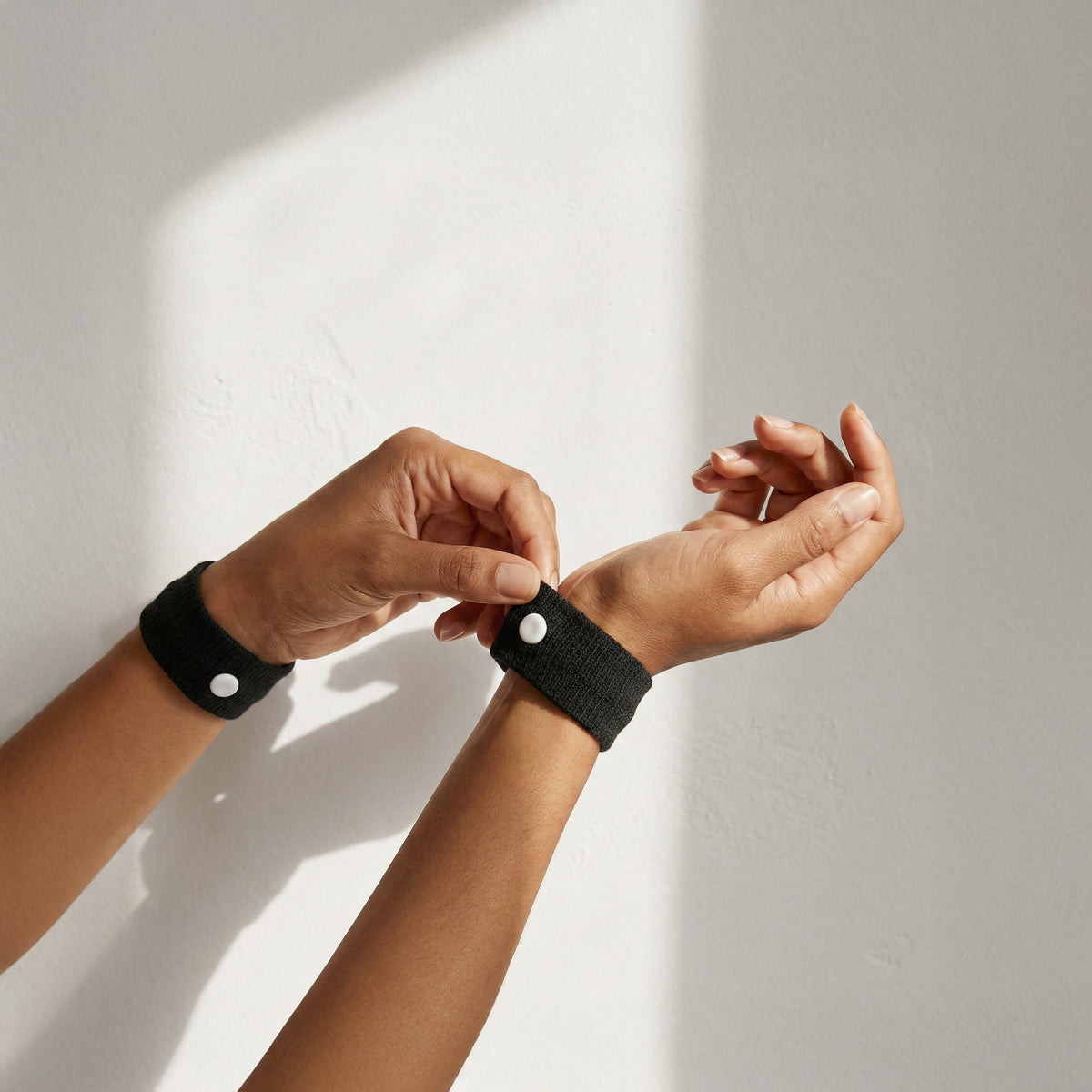 Nausea Relief Bands (Acupressure Wristbands)